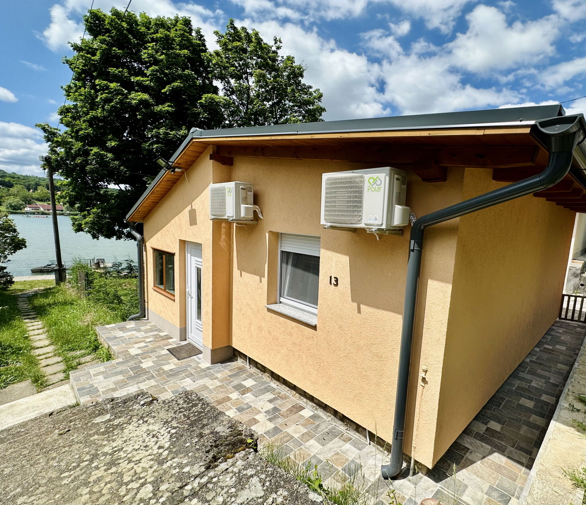 Toparti Kiskacsa Apartman Orfu