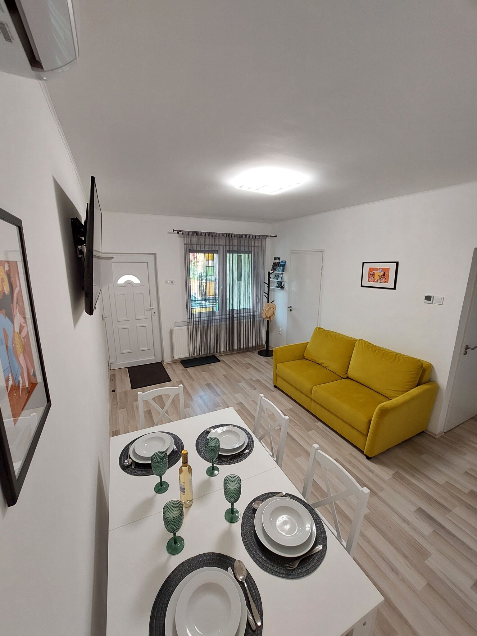 Csalogany 19 Apartman Mezokovesd