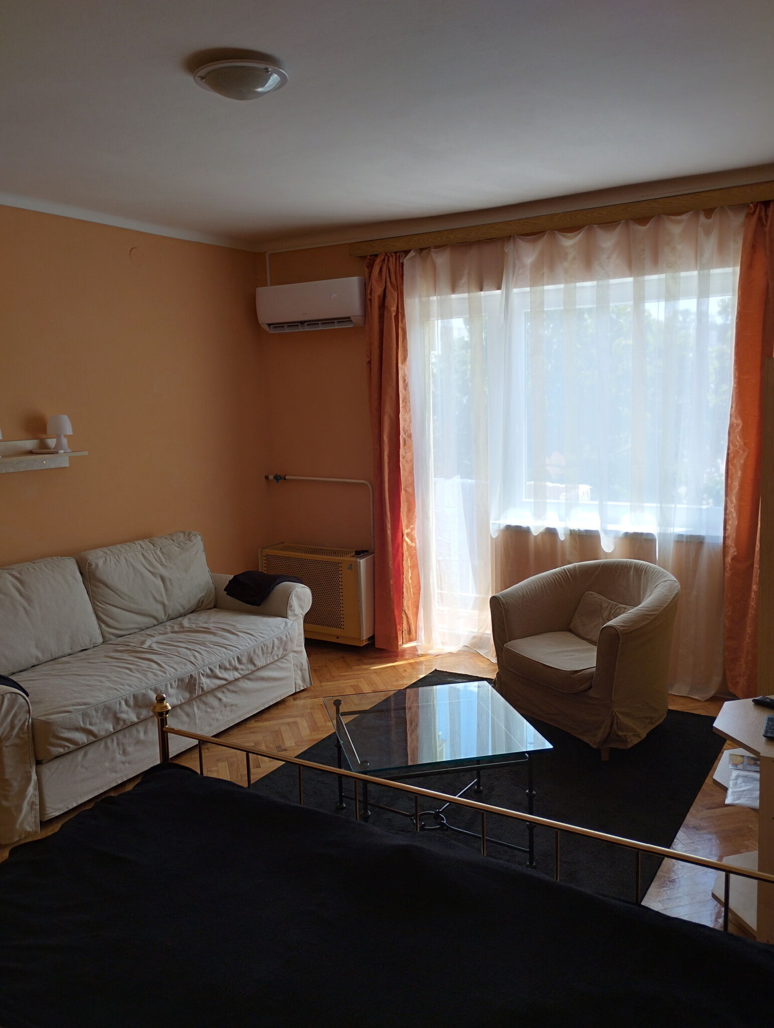 Dozsa Apartman Oroshaza
