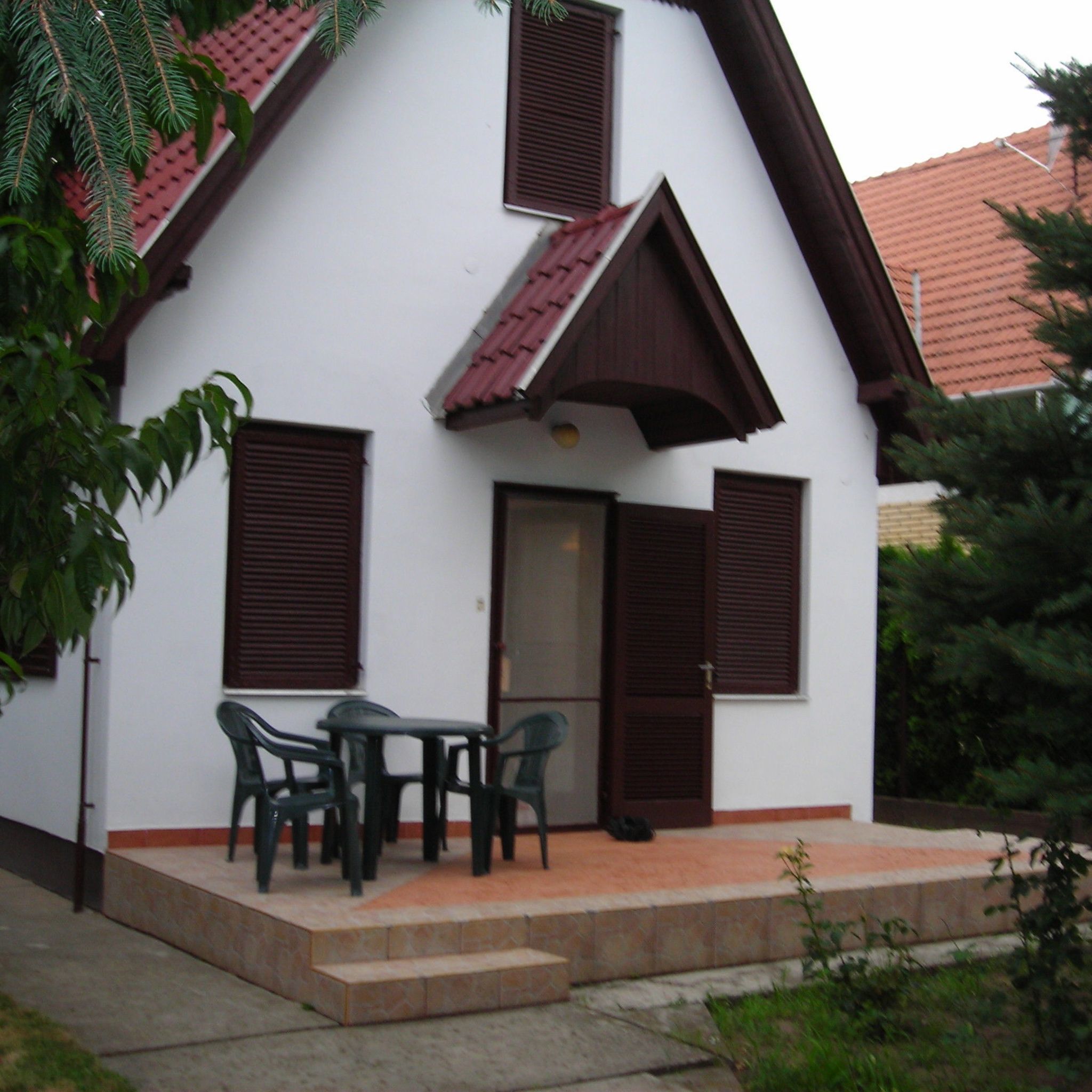 Alpesitetos Kiss Apartman Oroshaza