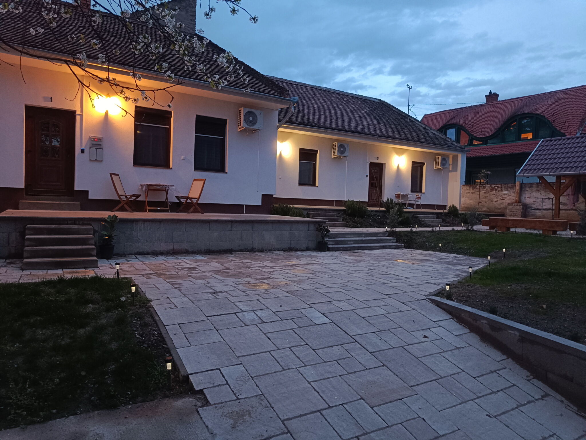 Gesztenye Apartmanhaz Pecs