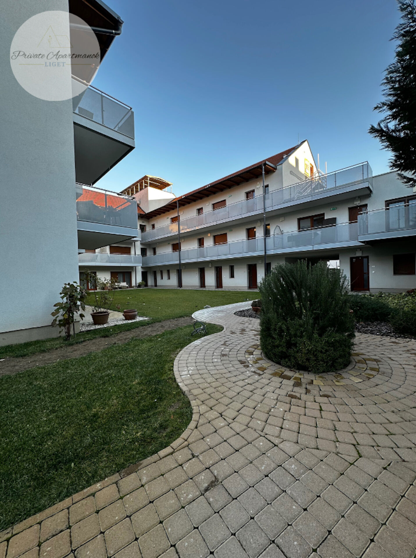 Central Liget Apartman Pecs