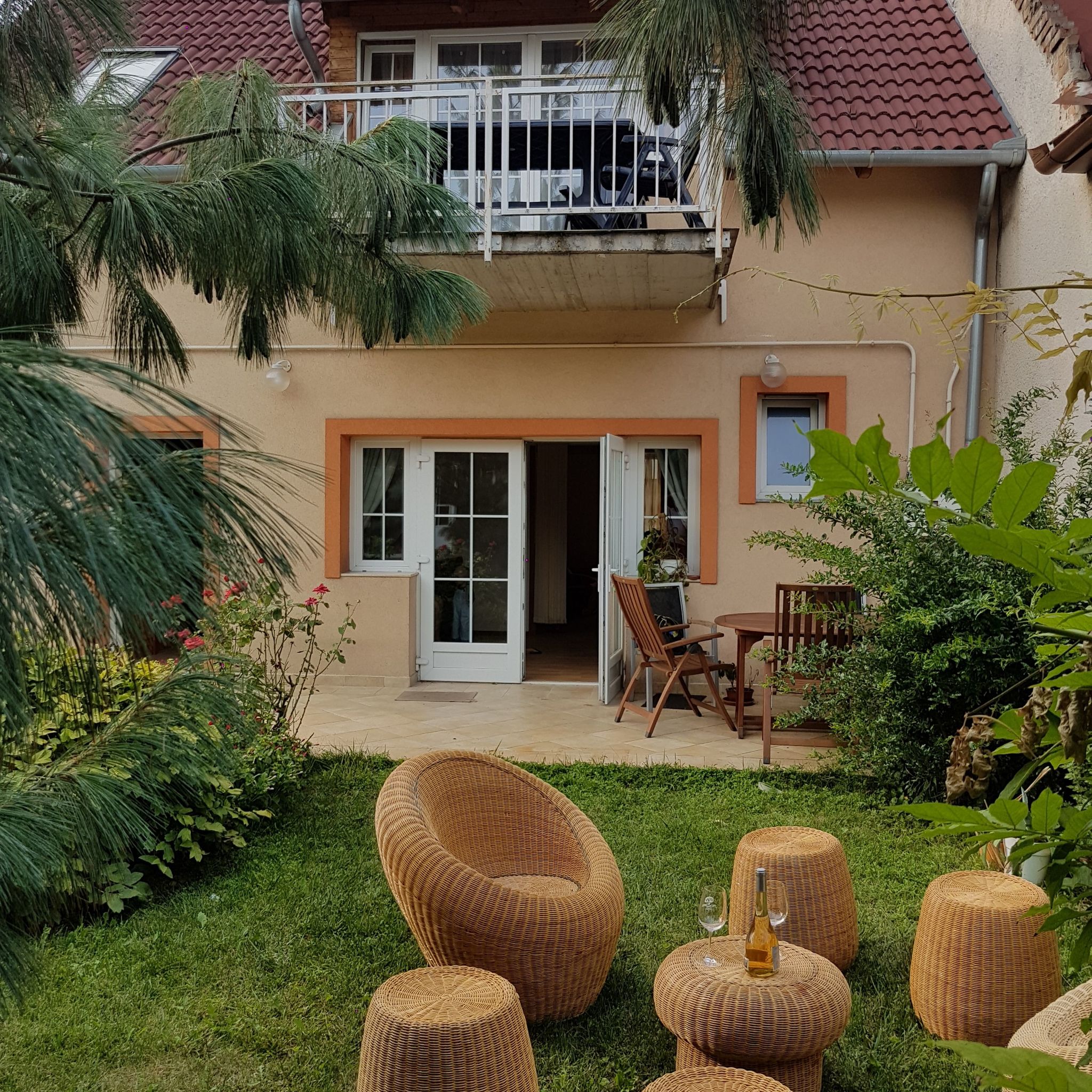 Biserka Apartman Pecs