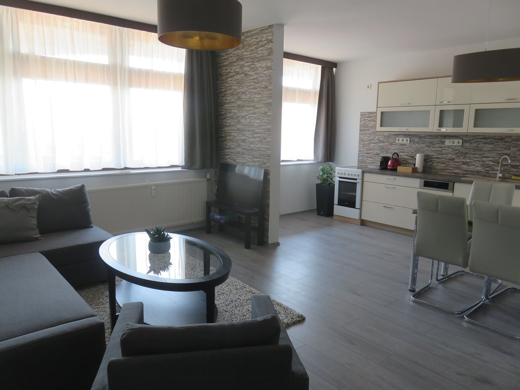City Corner Apartman Mosonmagyarovar