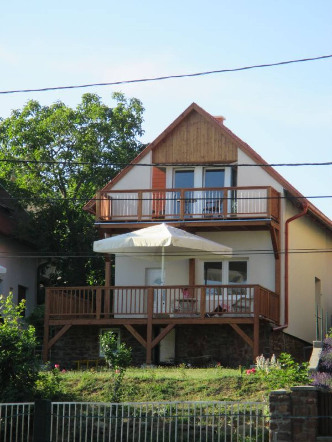 Laura Apartmanhaz Revfulop