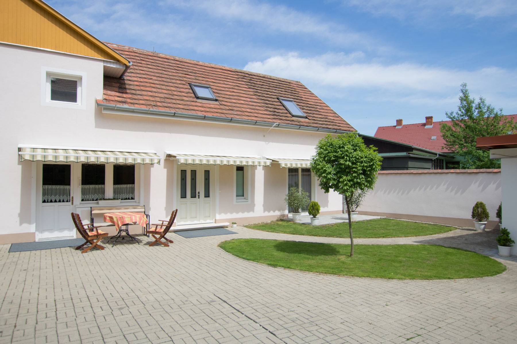 Farkas Apartman Sarvar