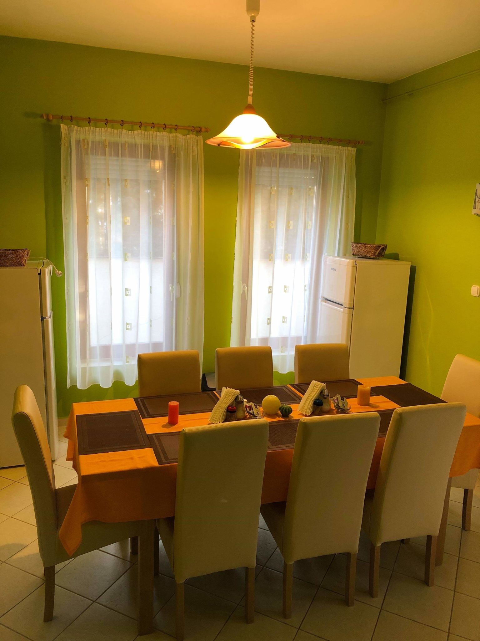 Kristaly Apartmanhaz Sarvar