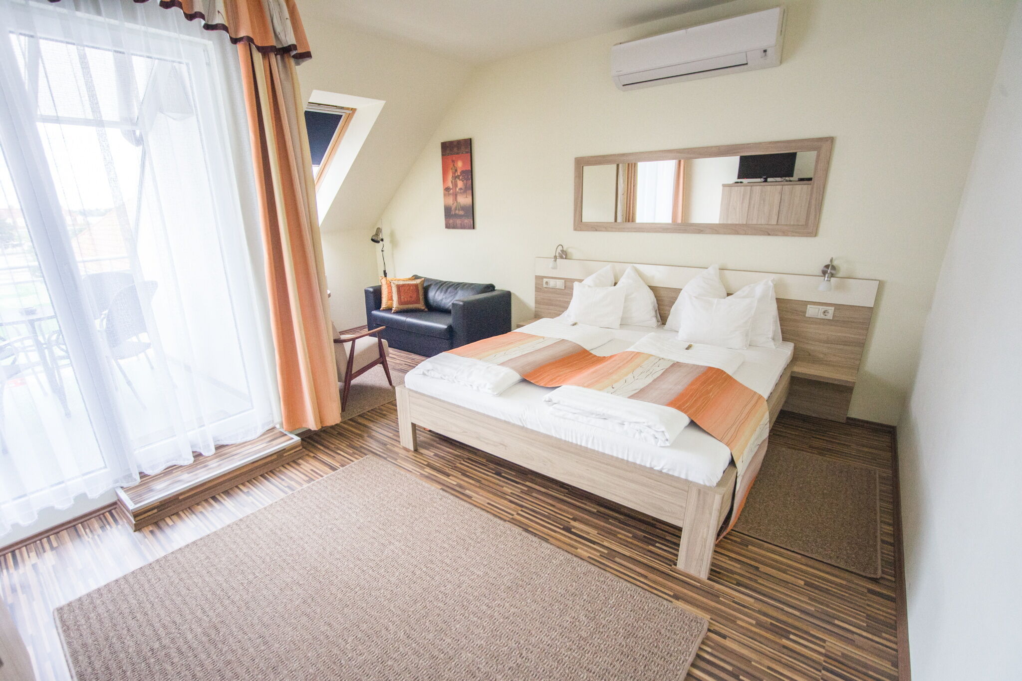 Azur Haz Gyongyvirag Apartman Sarvar
