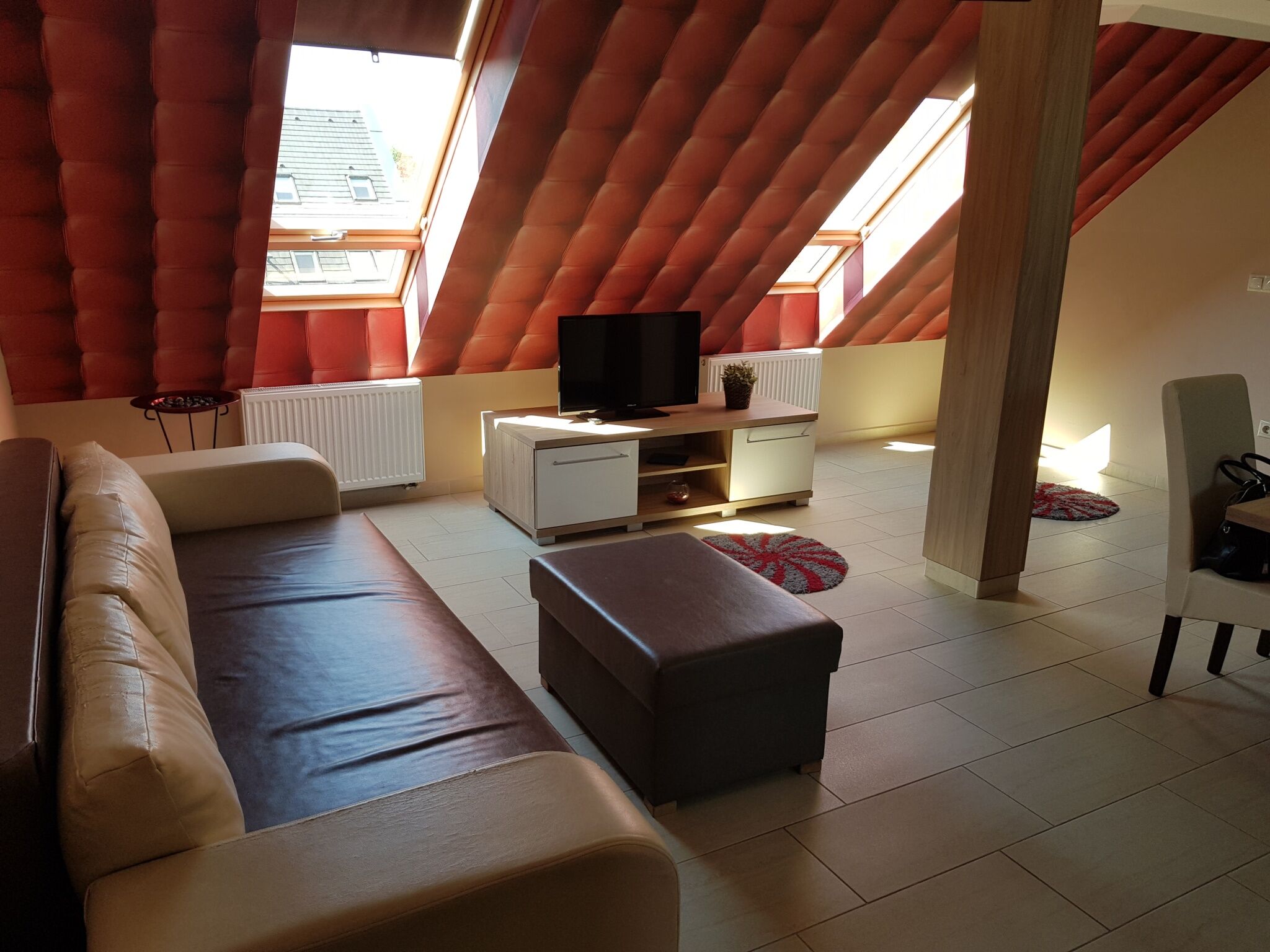 Vi No Apartman Sarvar