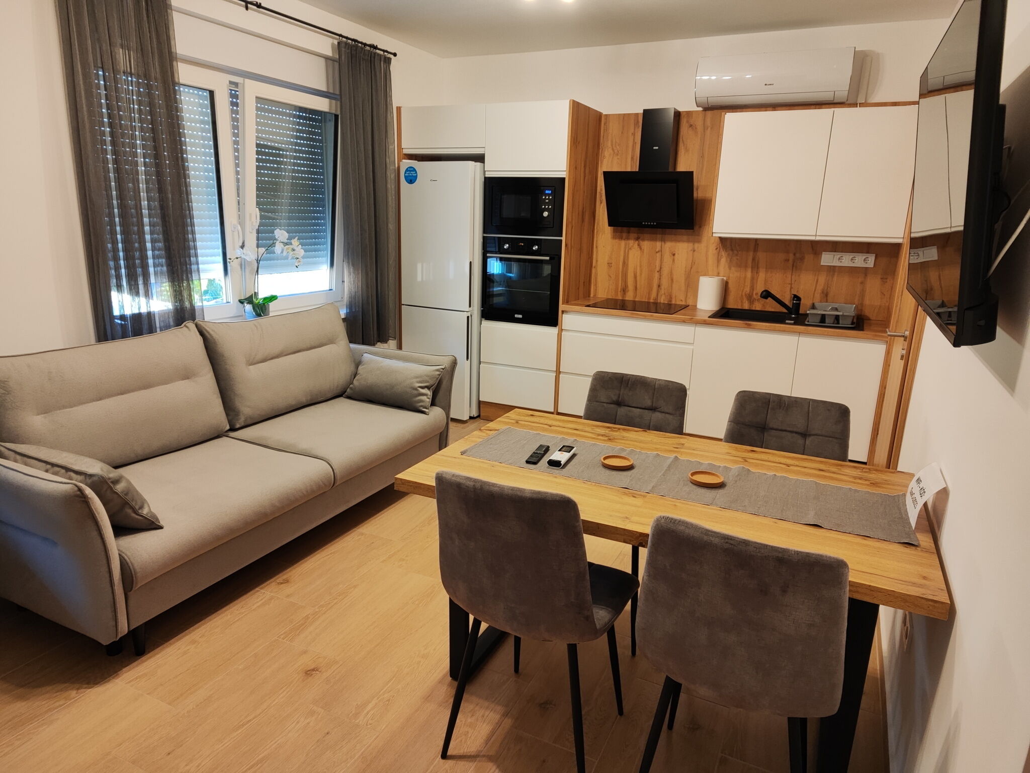 Szecu Apartmanhaz Paks