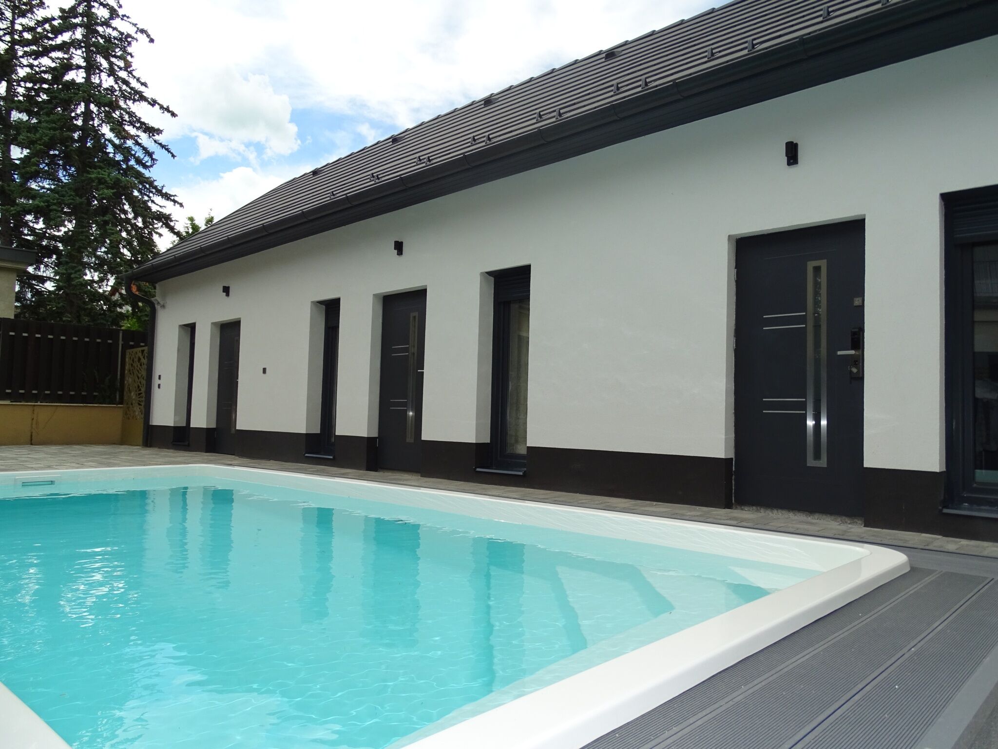 Dorothy Three Apartman Siofok