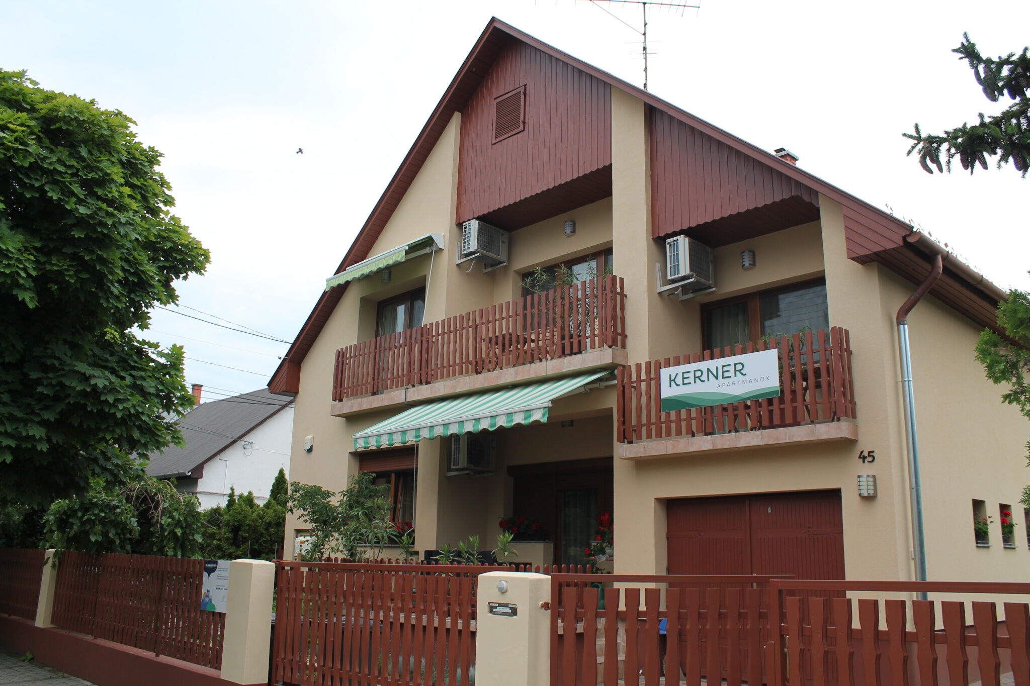 Kerner Apartmanok Siofok