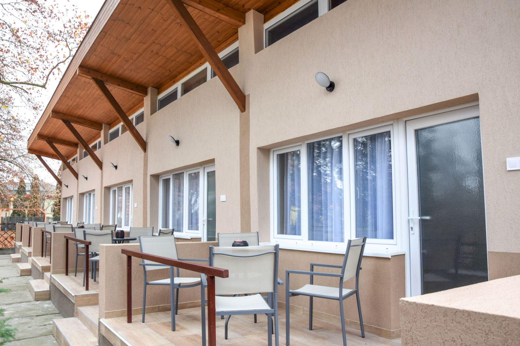 Lakeside Apartmanhaz Soltvadkert
