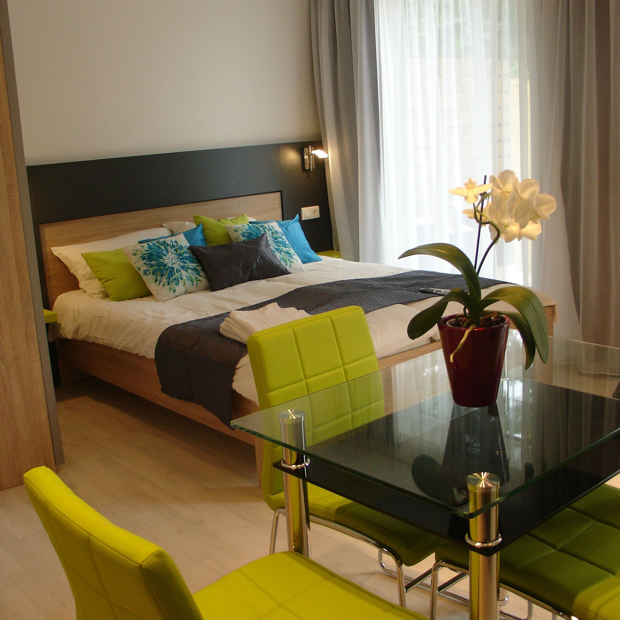 Ujhely Apartmanhaz Siofok