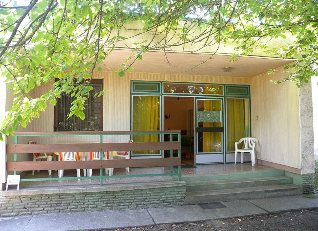 Bakondi Apartman Szantod