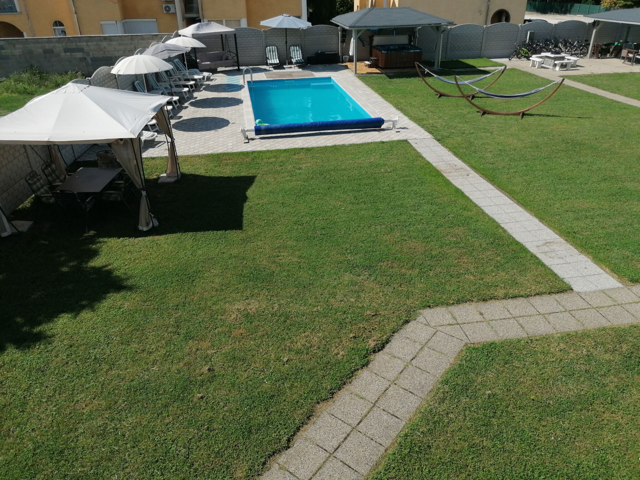 Harangvirag Apartmanhaz Siofok