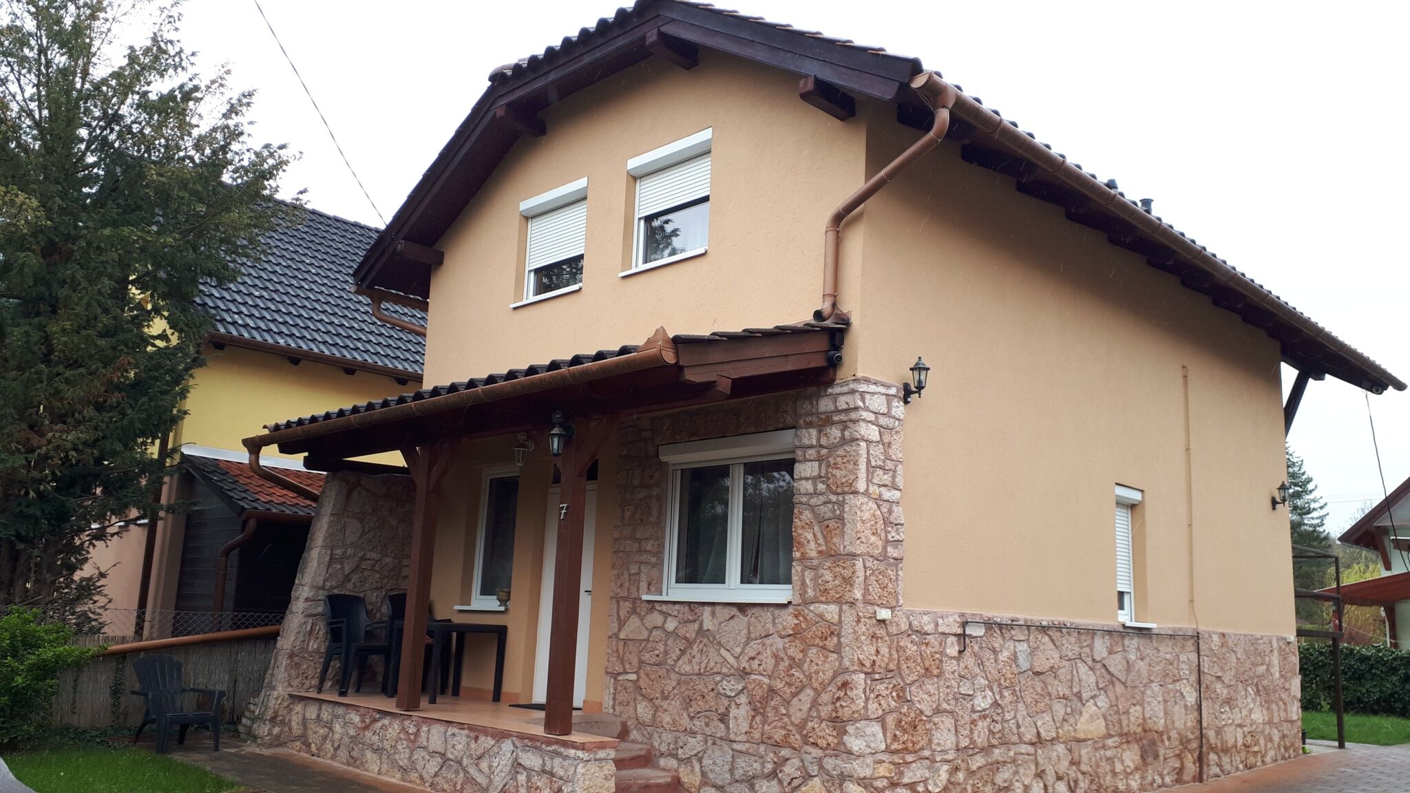 Fuzfa Apartman Tata