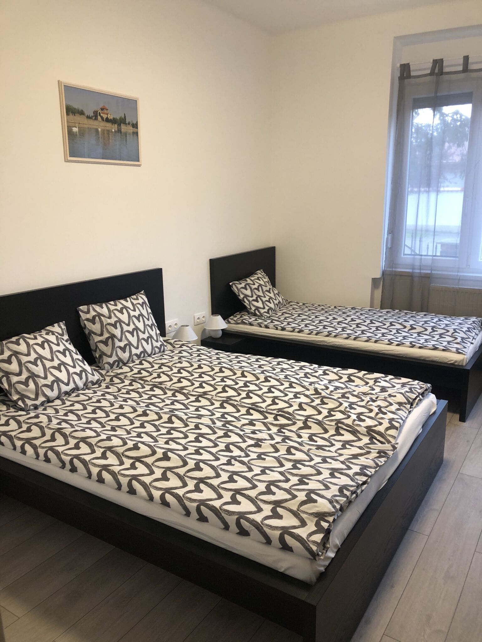 Livia Apartman Tata