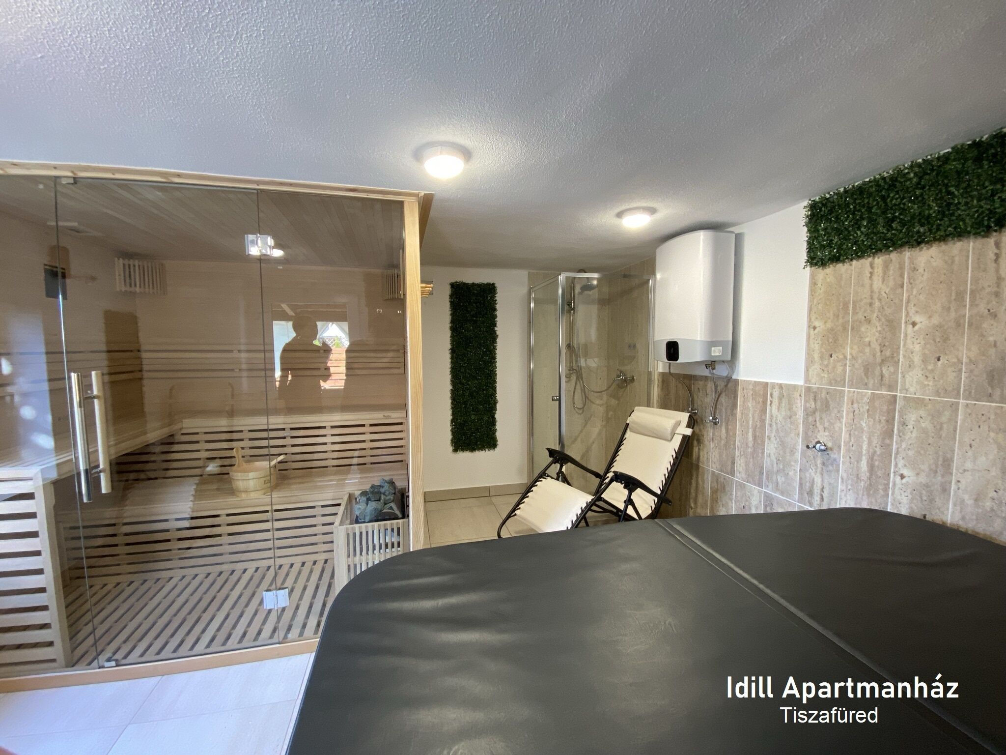 Idill Apartmanhaz Tiszafured