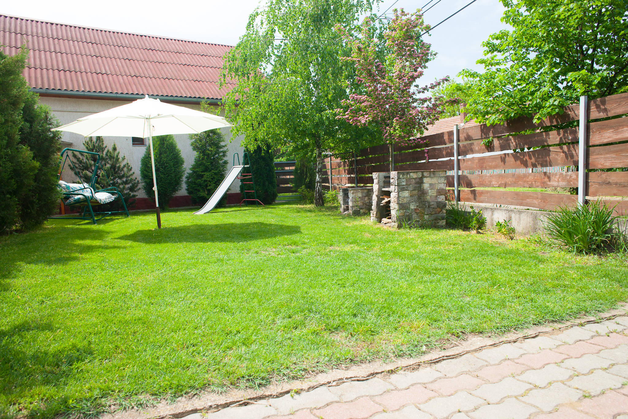 Berczi Apartmanhaz Tiszafured