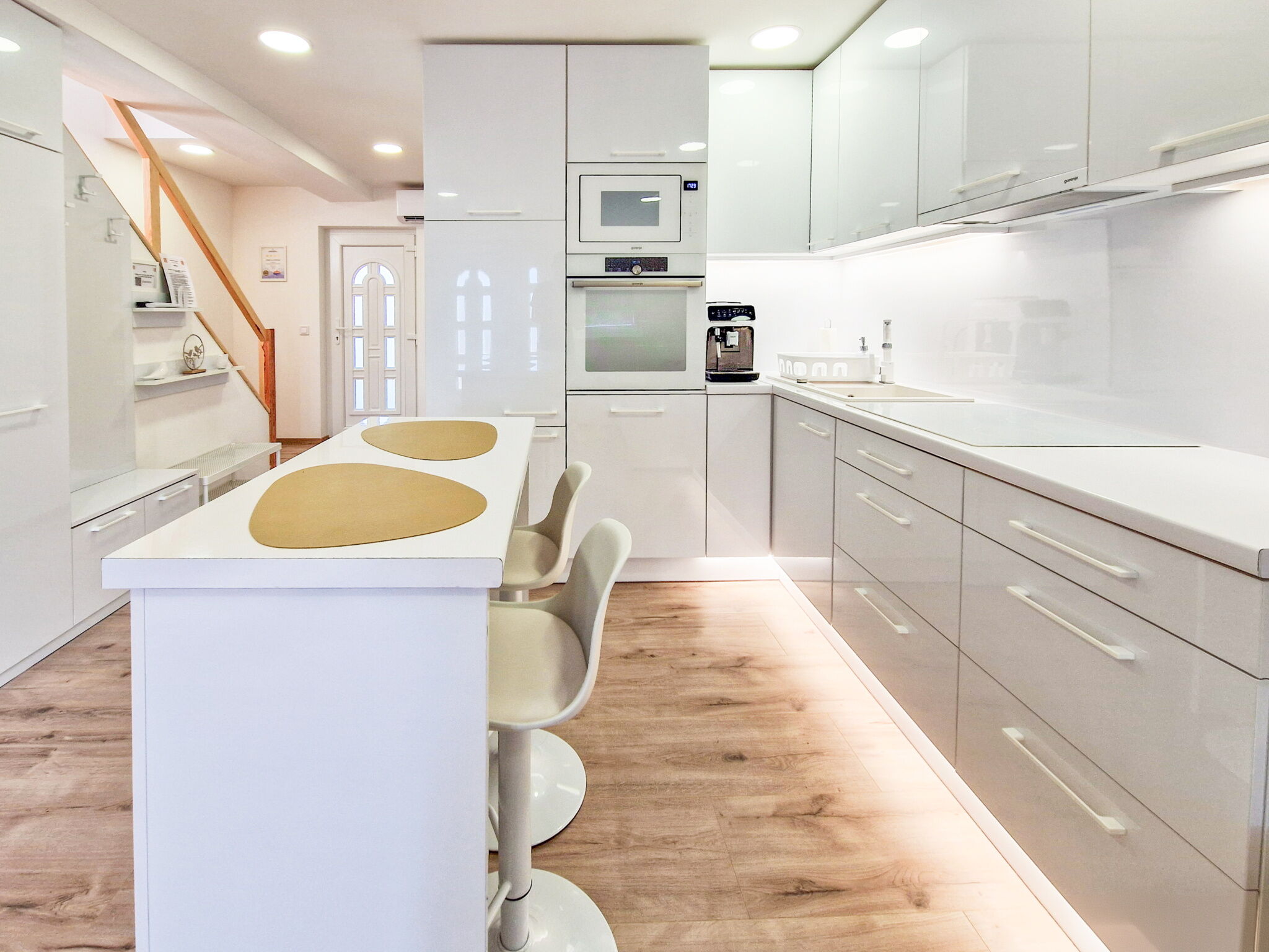 Vizparti Olle Apartman Tiszafured