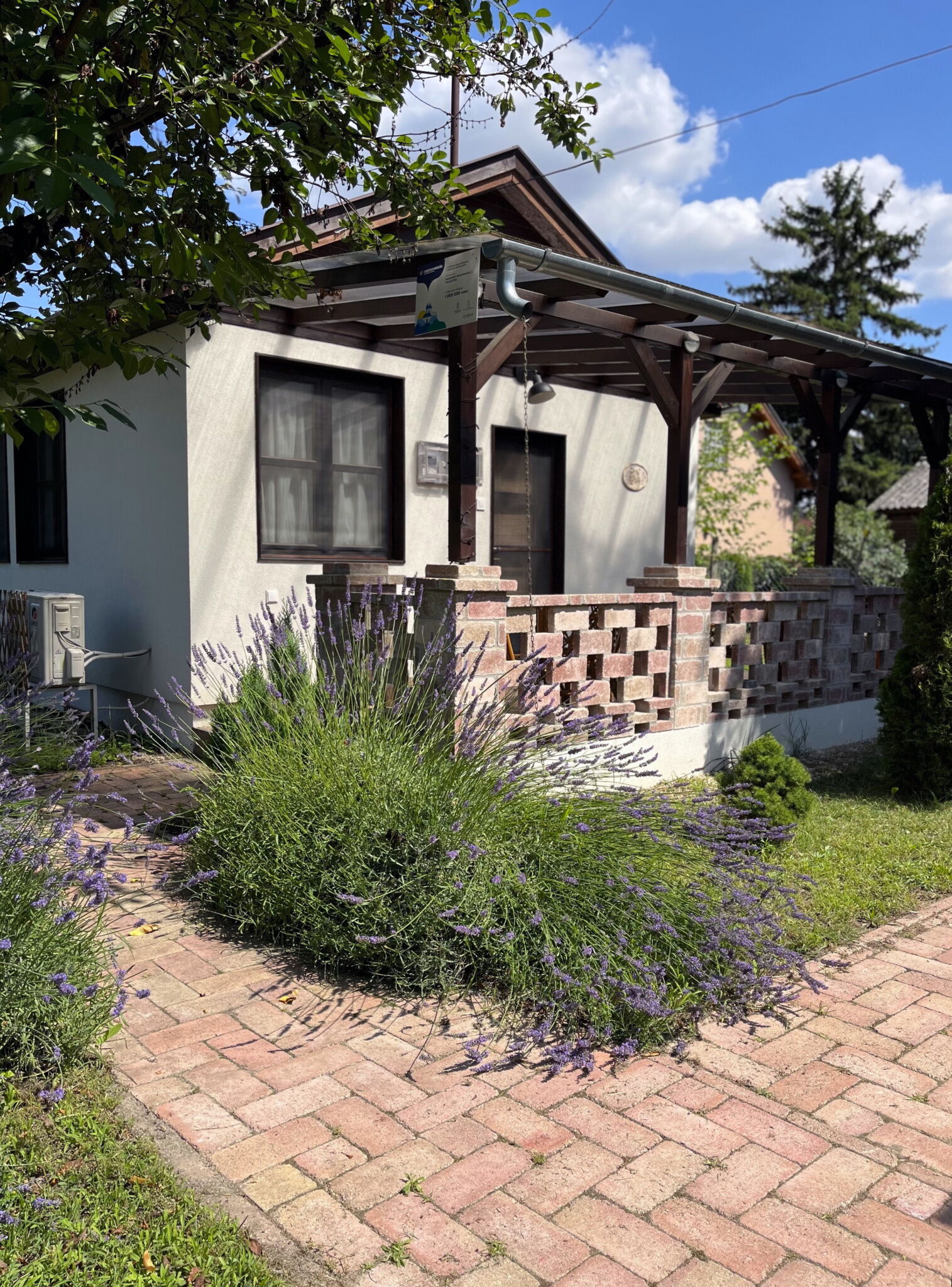 Aranypart Apartmanhazak Tiszakecske