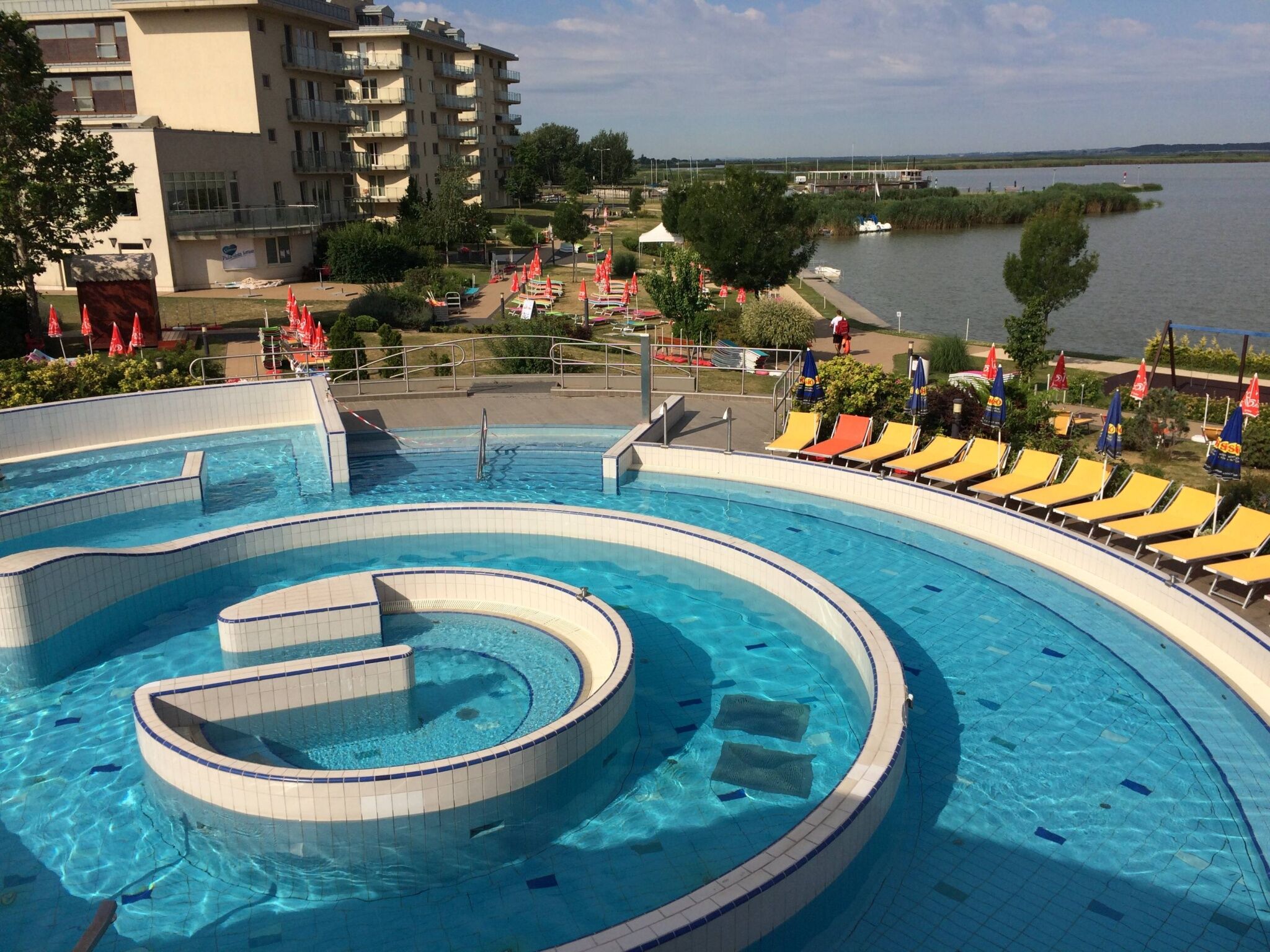 Beach Wellness Apartman**** Velence