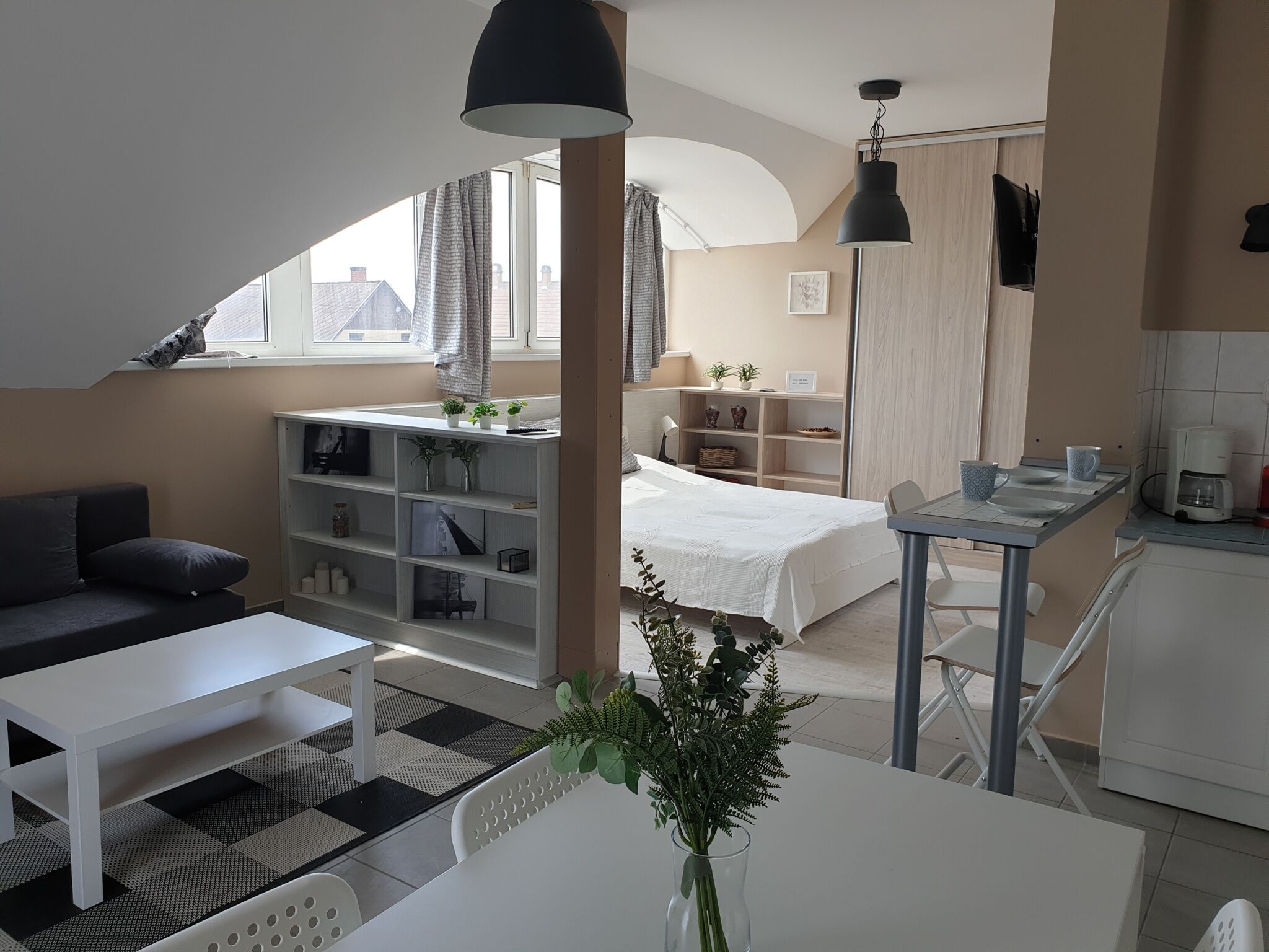Naphaz Sol Emeleti Apartman Velence