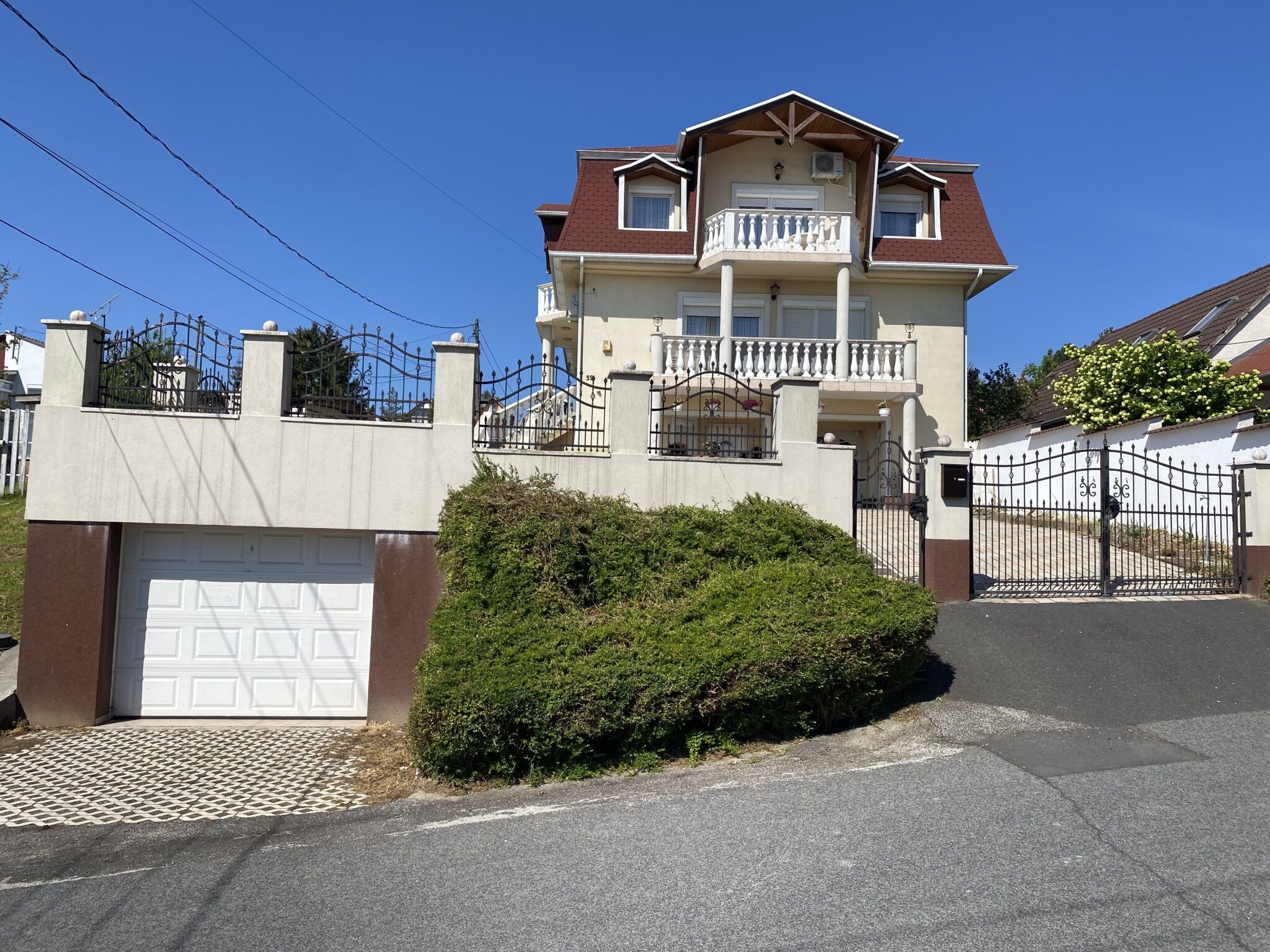 Arany Apartmanhaz Zalagyongye Zalakaros