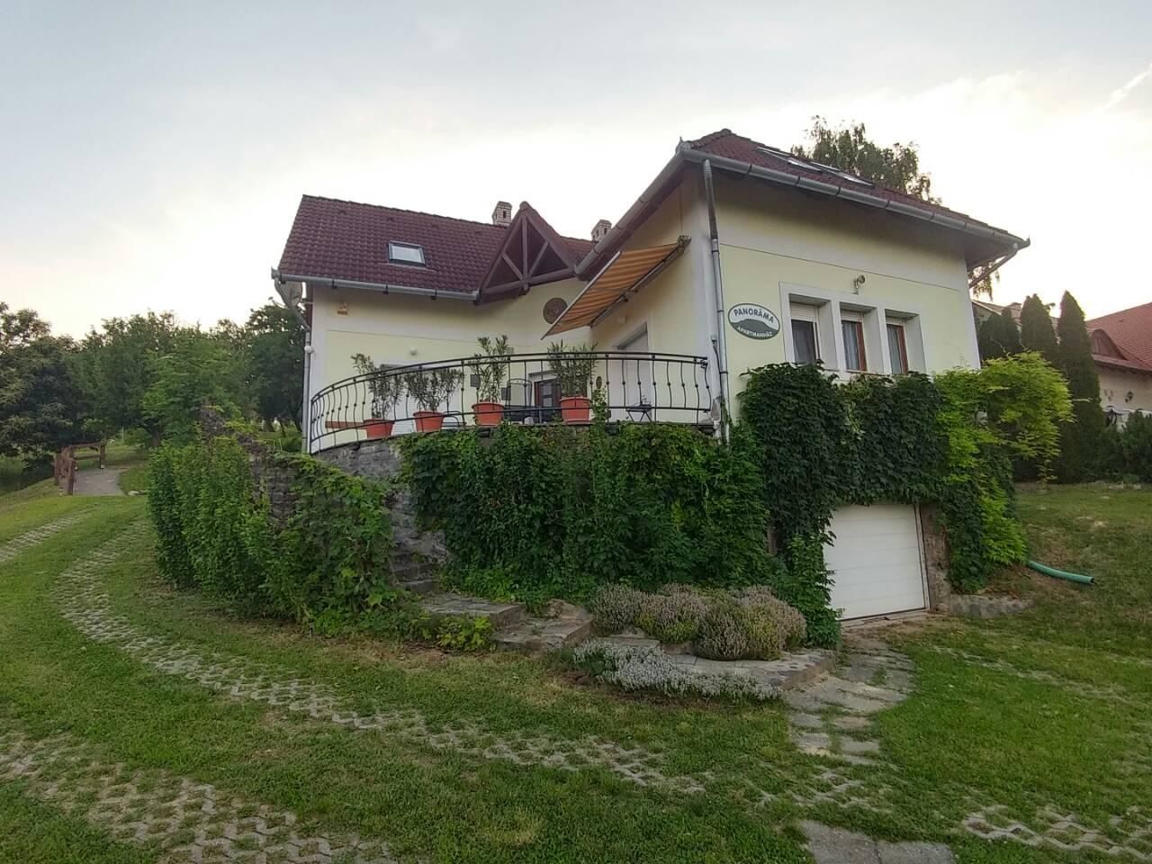 Panorama Apartmanhaz Szigliget