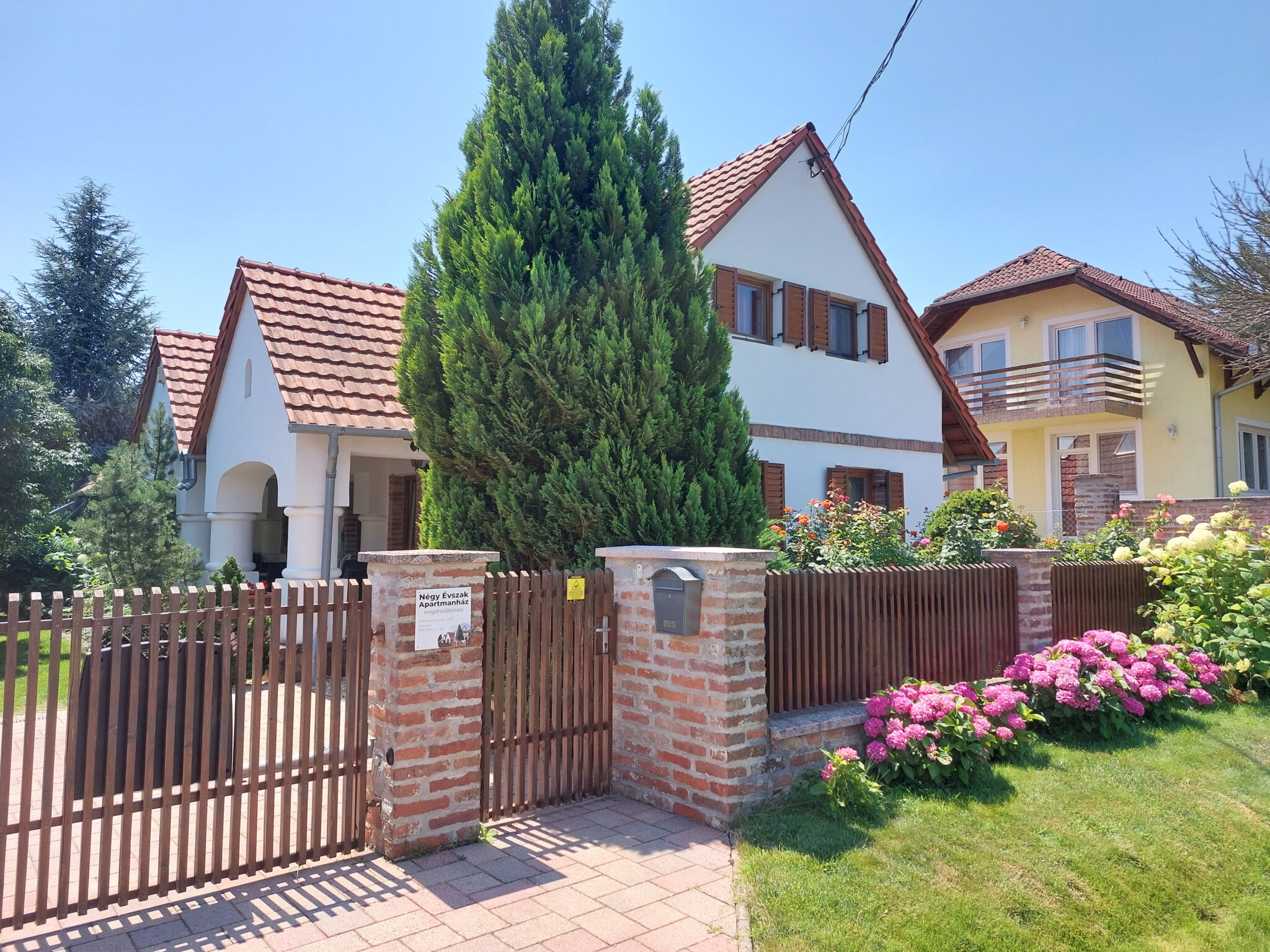 Negy Evszak Apartmanhaz Zalakaros