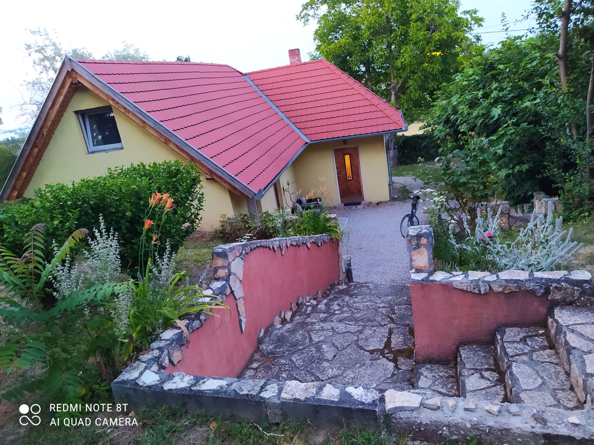 Napfeny Apartman Zamardi