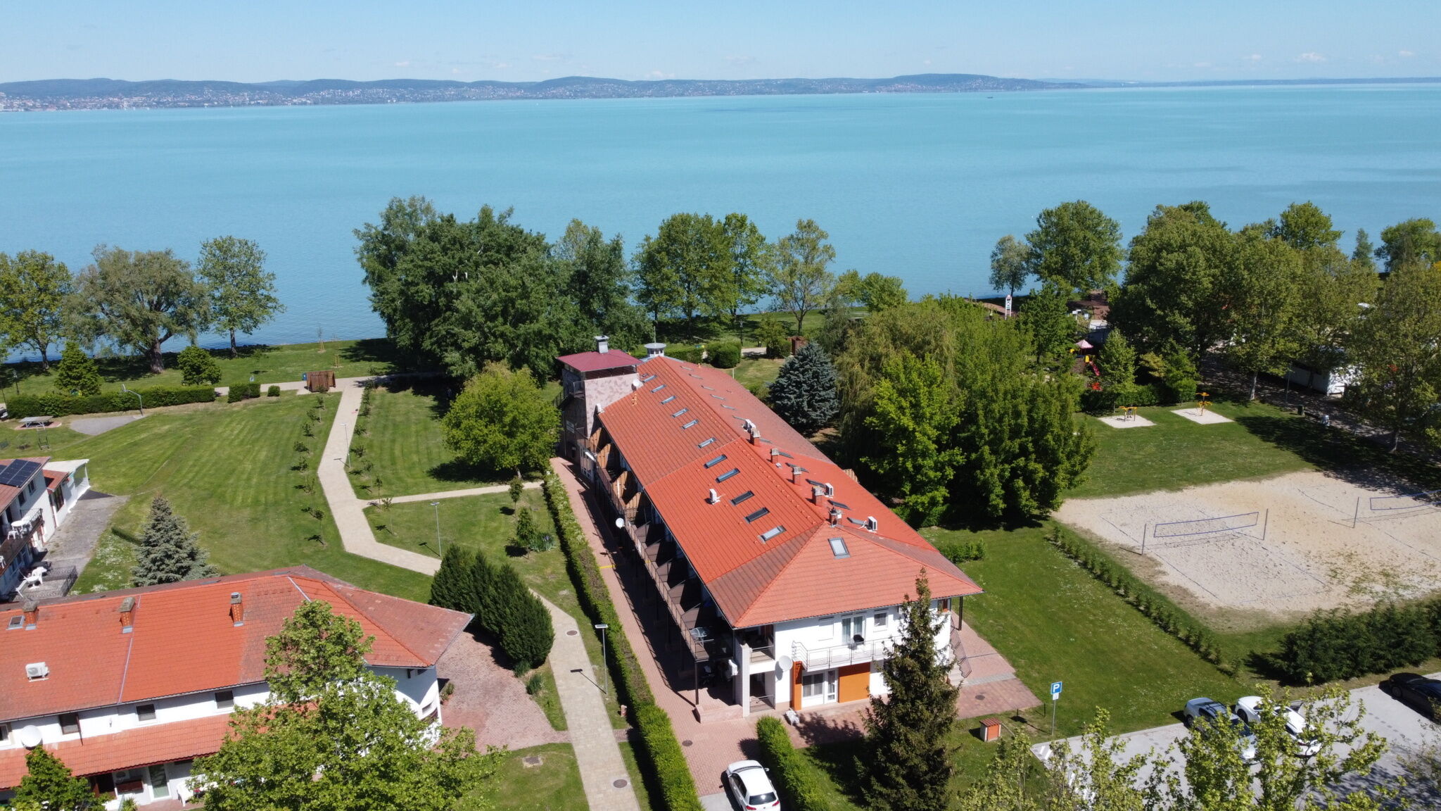 Waterfront Apartmanok Zamardi