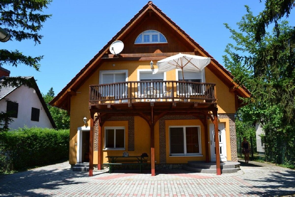 Siofok Szeplak Apartmanhaz Zamardi