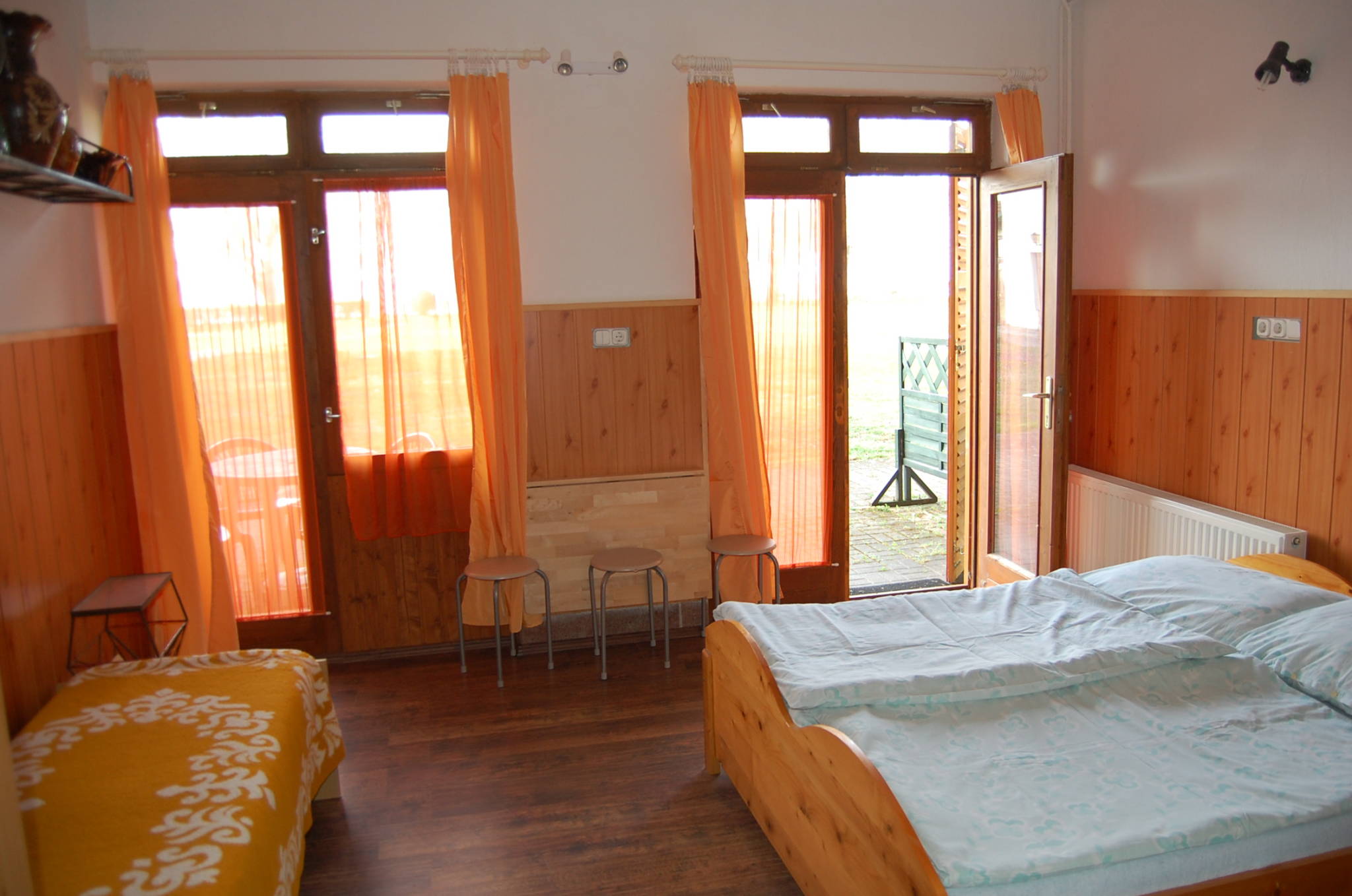 Egri Apartman Zamardi