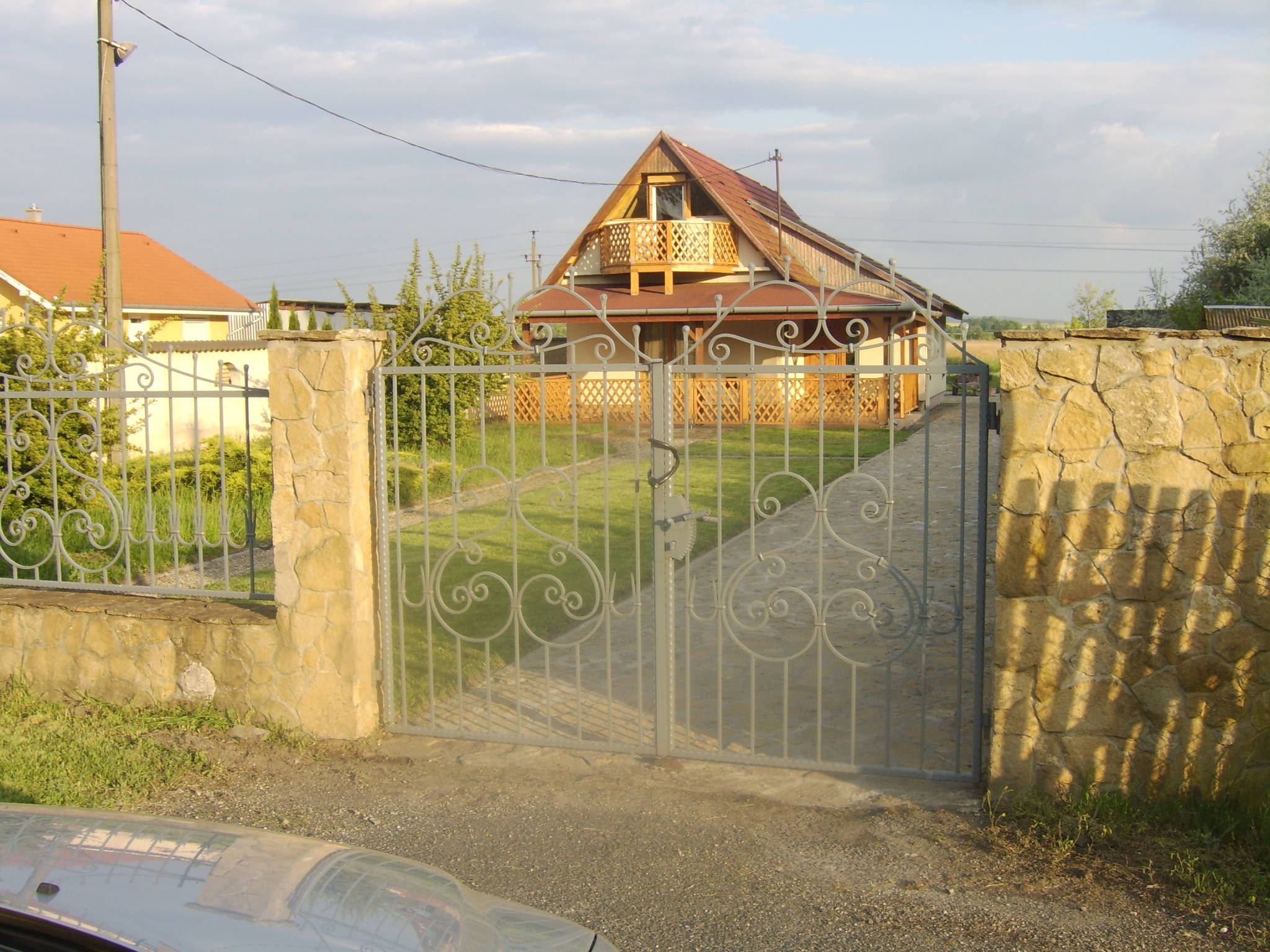 Zoltan Apartmanok Zamardi