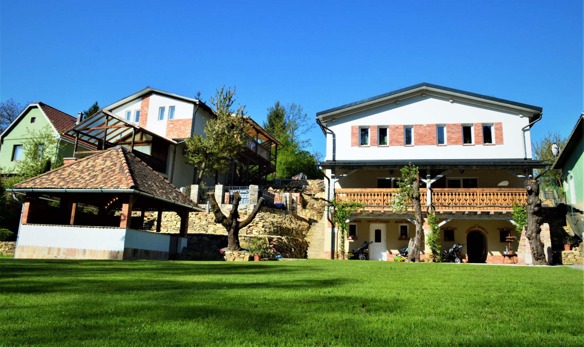 Terrace Apartments Eger