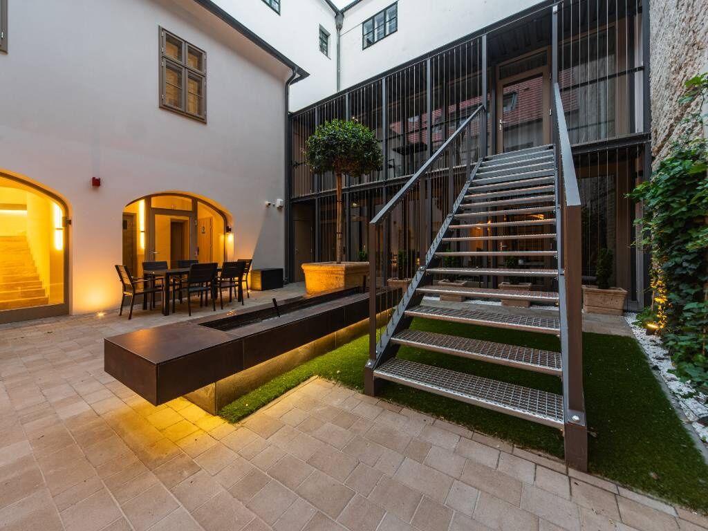 R12 Apartments Gyor