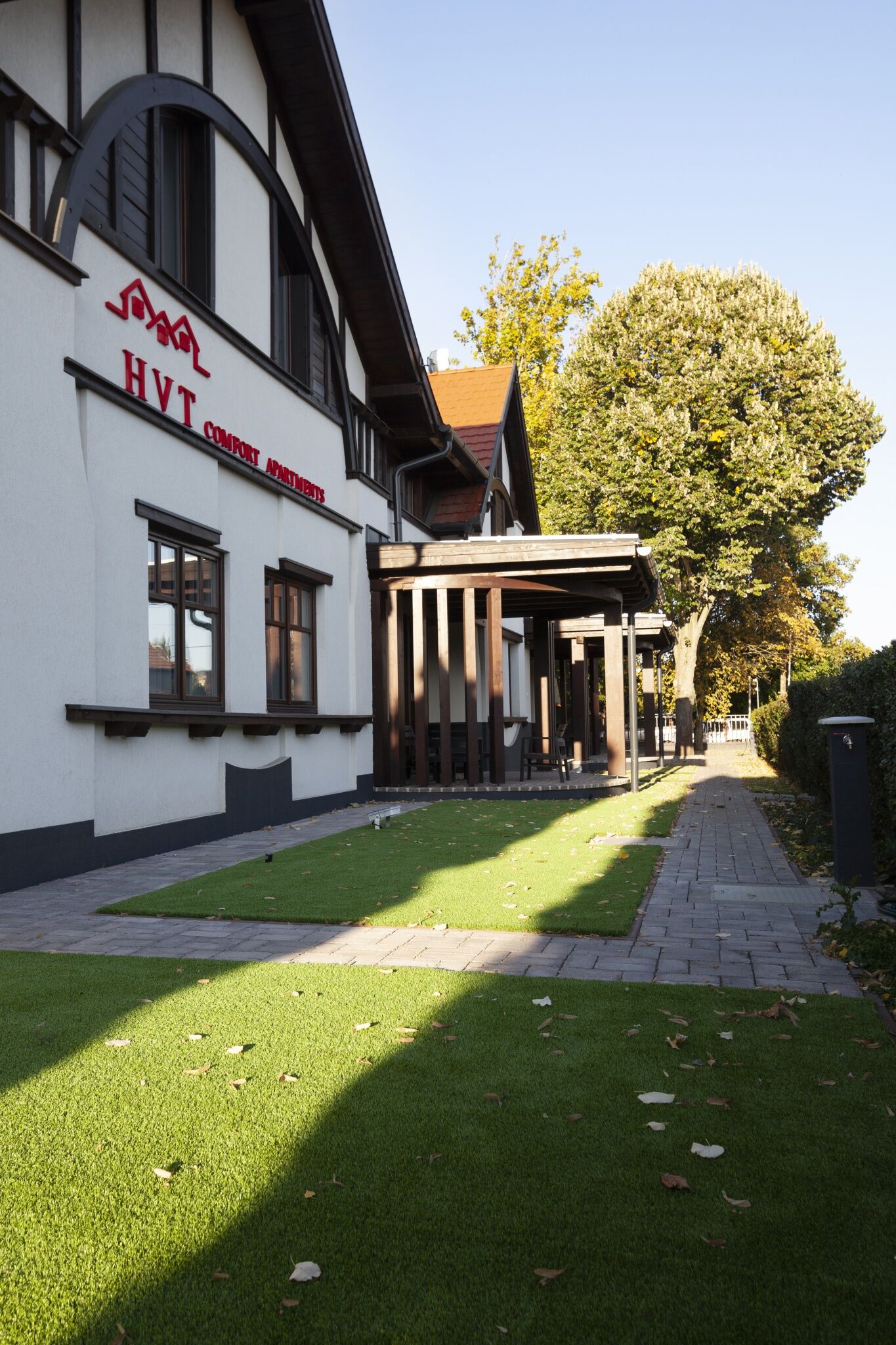 Hvt Comfort Apartments Mezokovesd