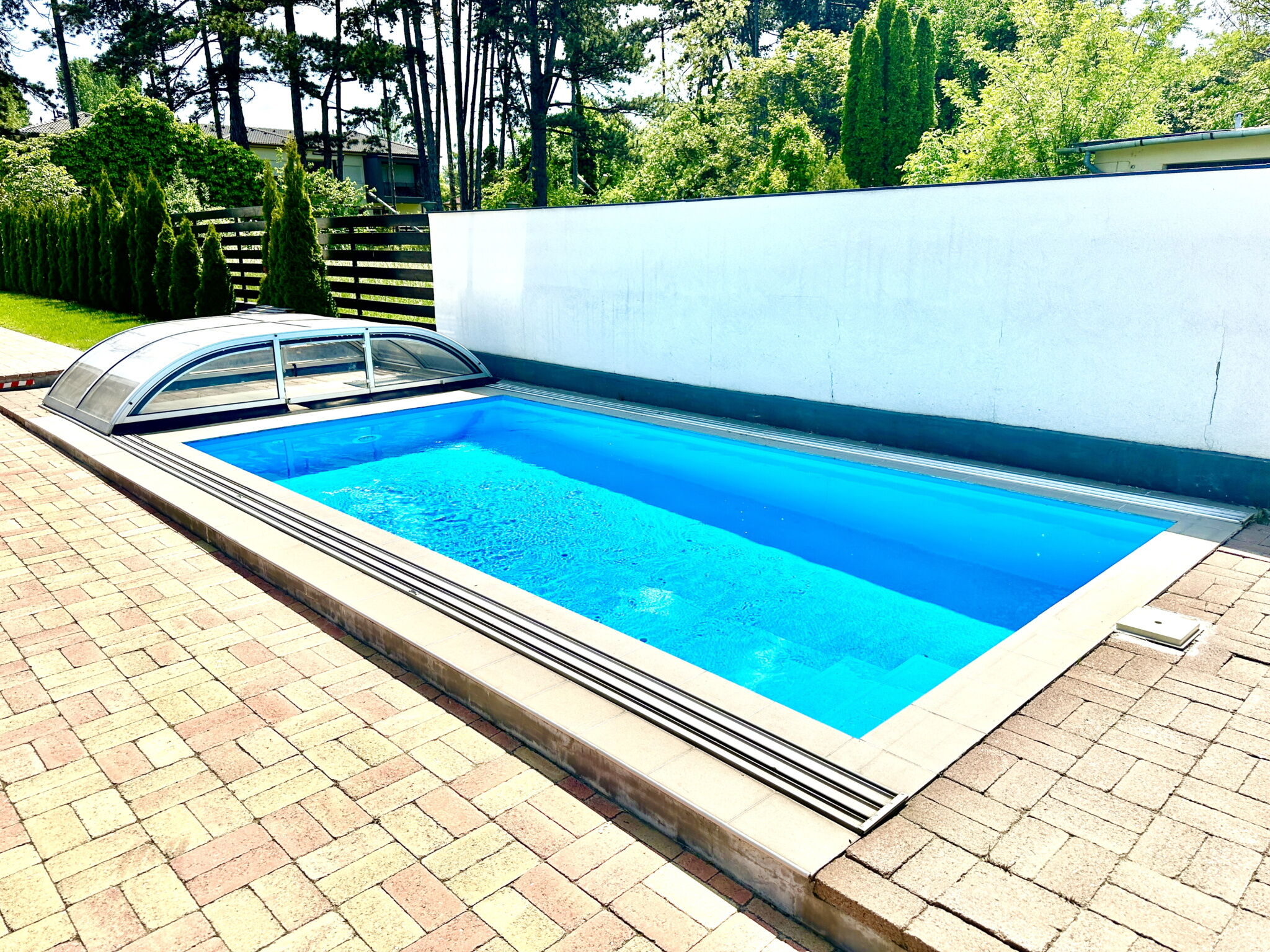 Pine Apartment Pool Siofok