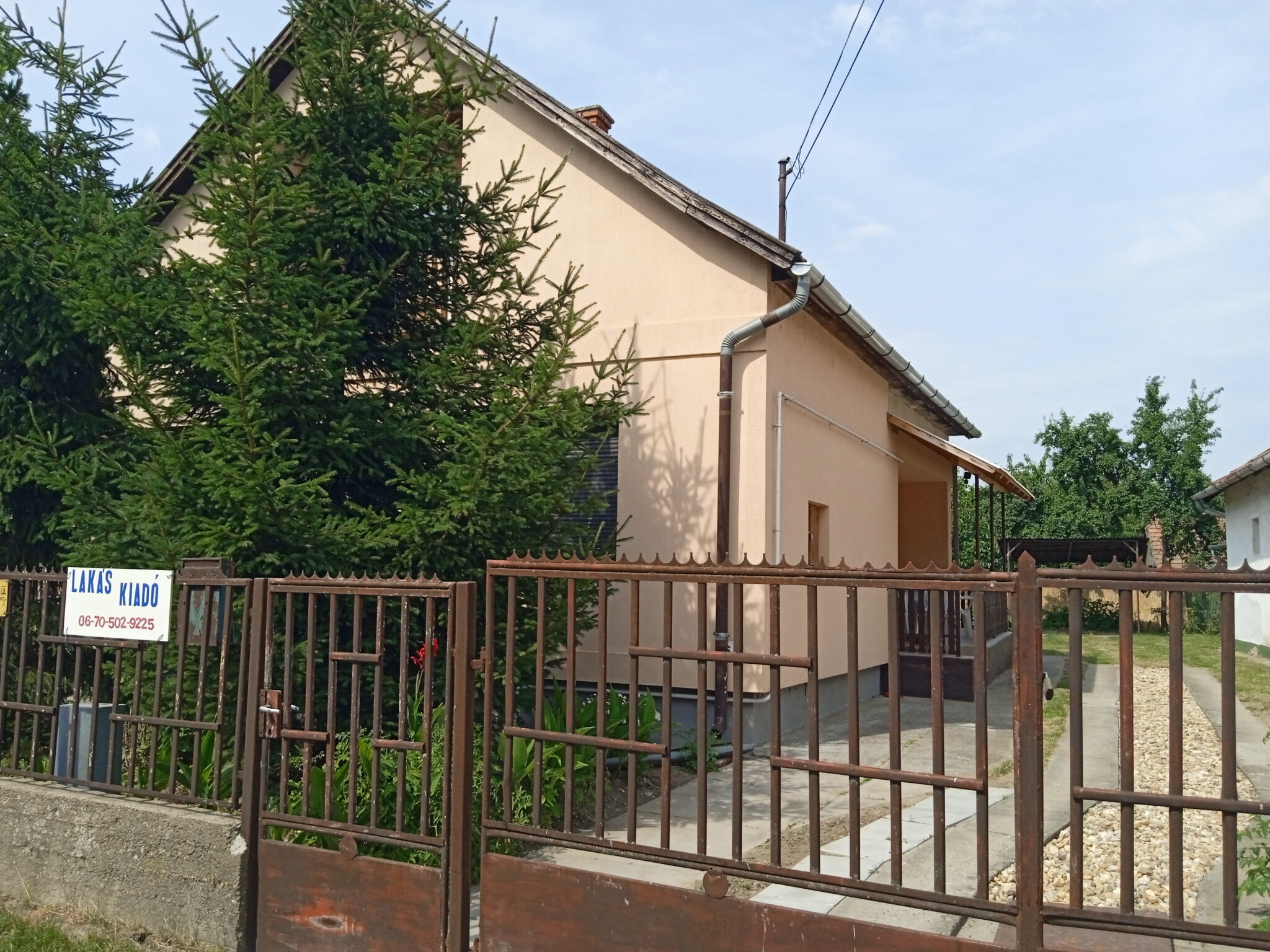 Zsombor Haz Abadszalok