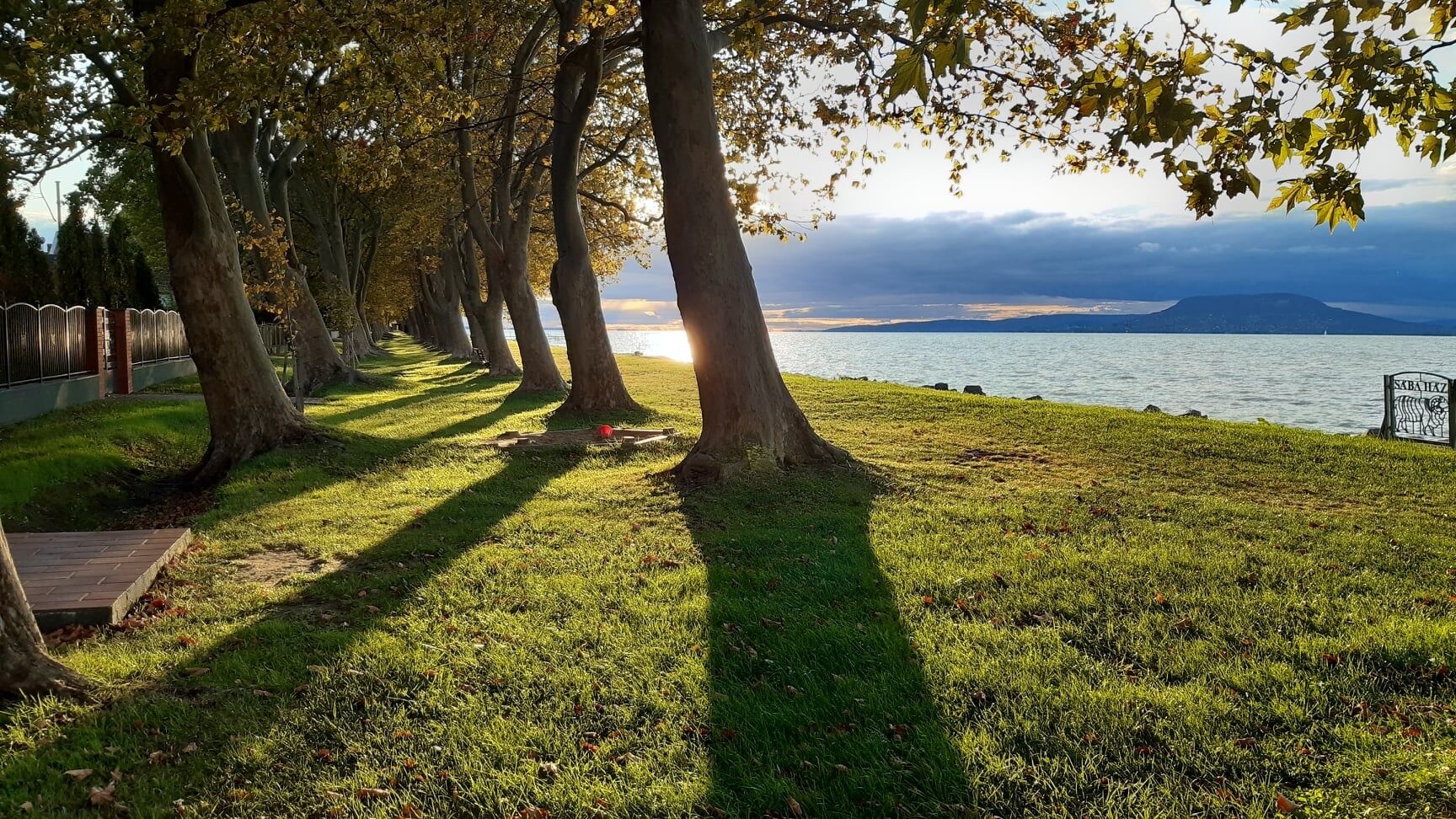 Bb Haz Balatonboglar