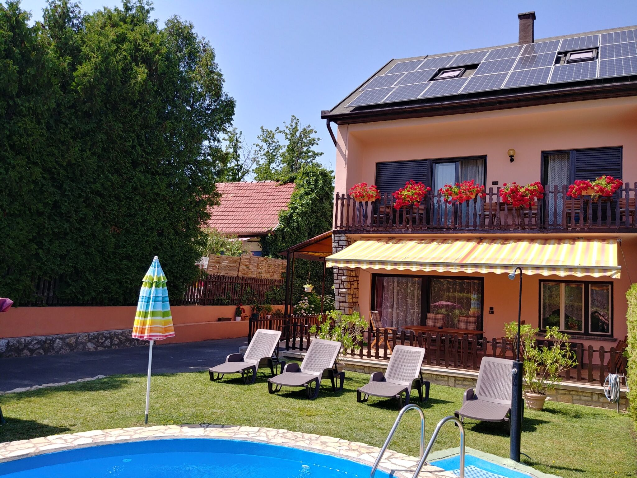 Erzsebet Haz Balatonfoldvar
