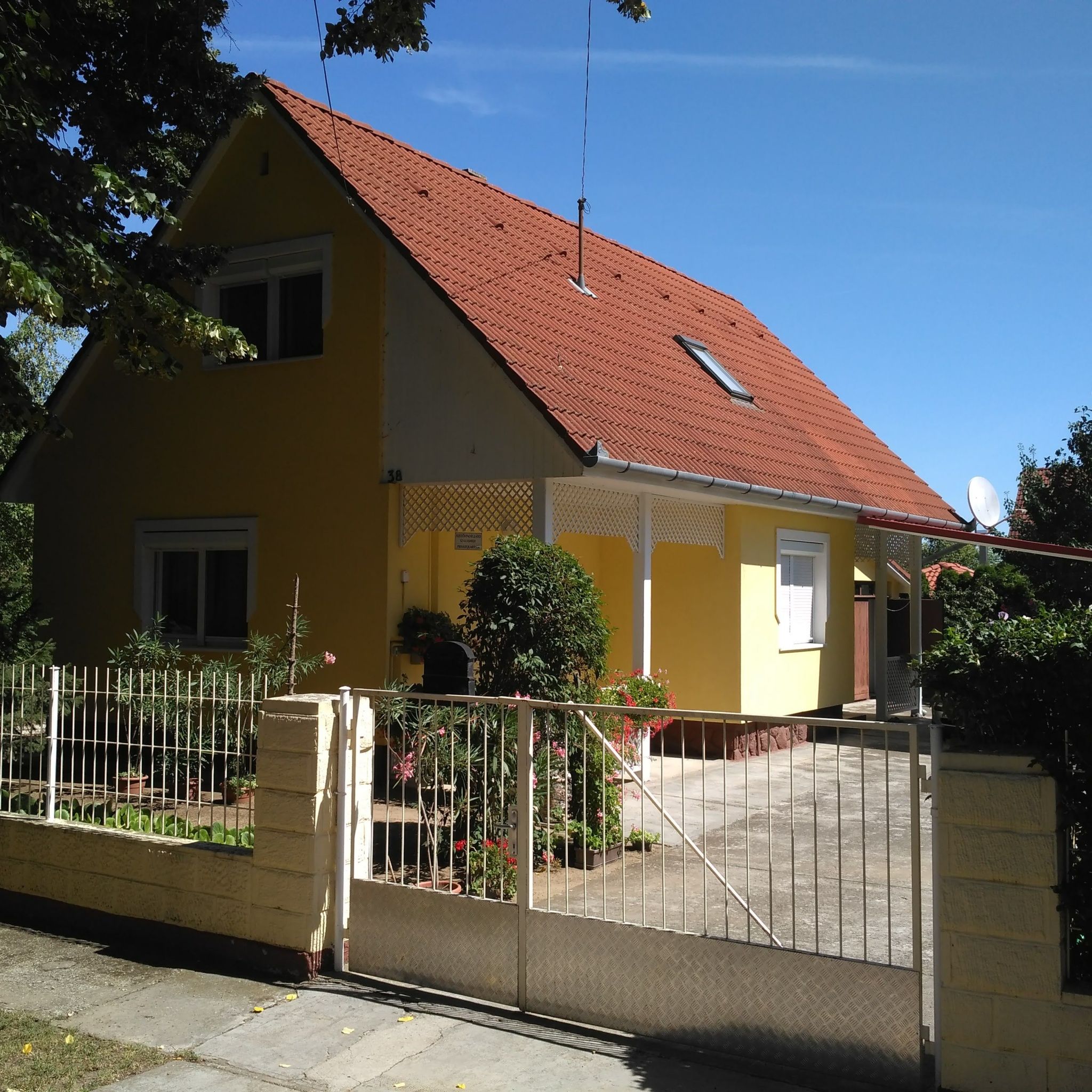 Gergely Haz Balatonfoldvar