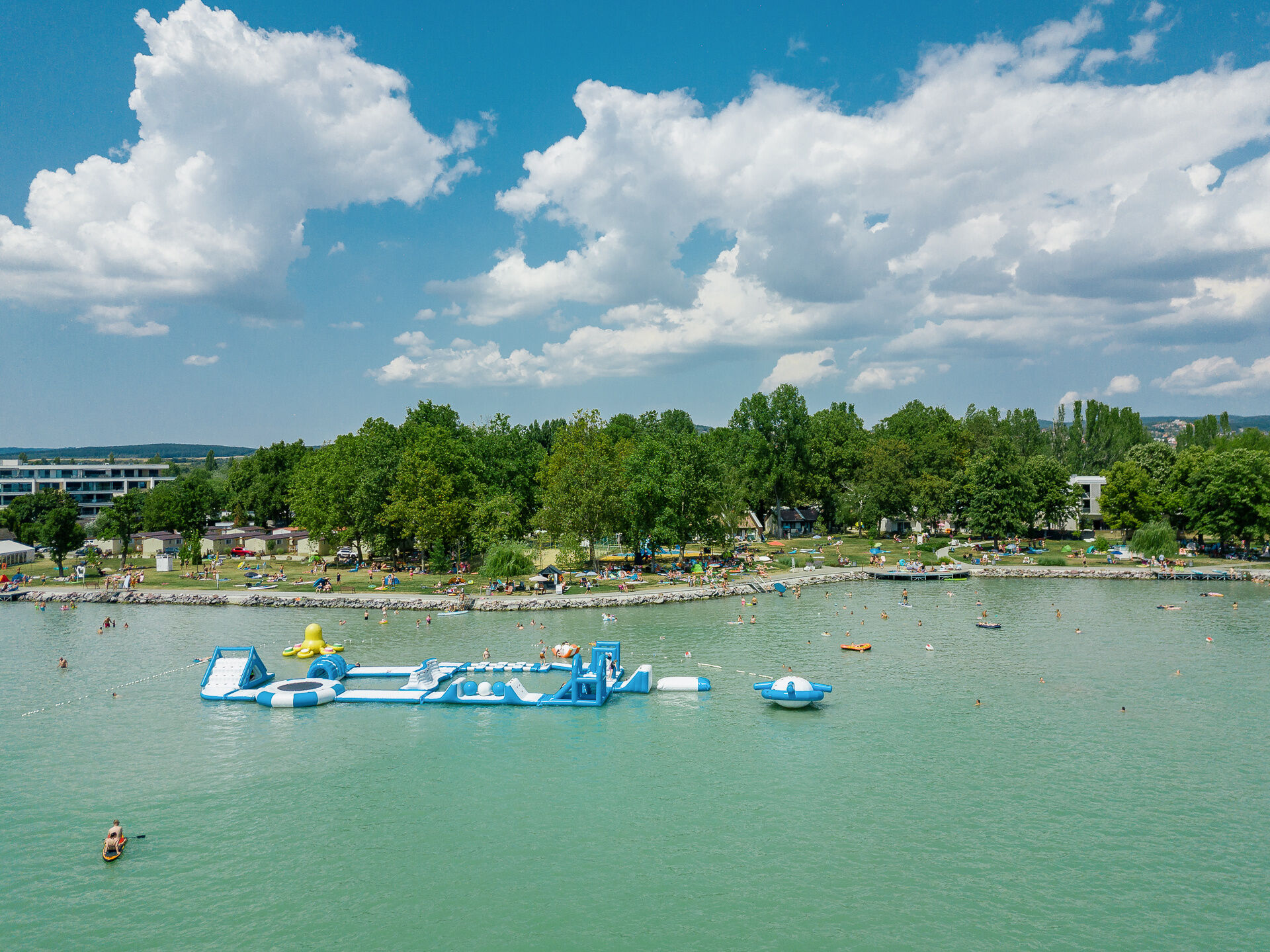 Balatontourist Fured Kemping Es Udulofalu Balatonfured