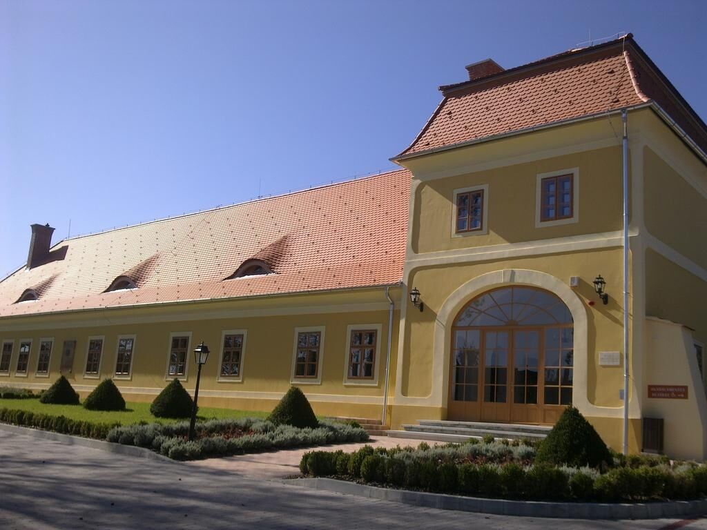 Bel Matyas Latogatokozpont Balatonkeresztur
