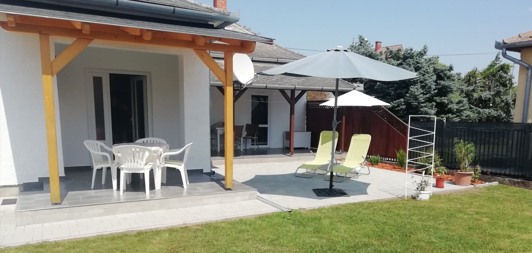 Kati S Nyaralohaz Balatonkeresztur
