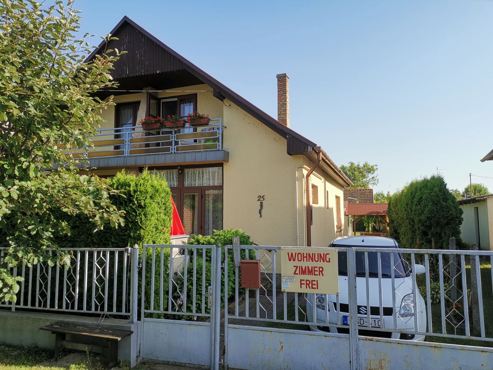 Anna Nyaralo Balatonkeresztur