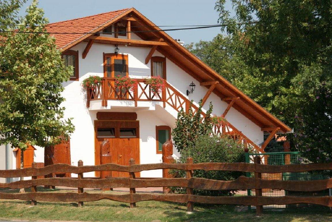 Radpuszta Gasztro Elmenybirtok Balatonlelle