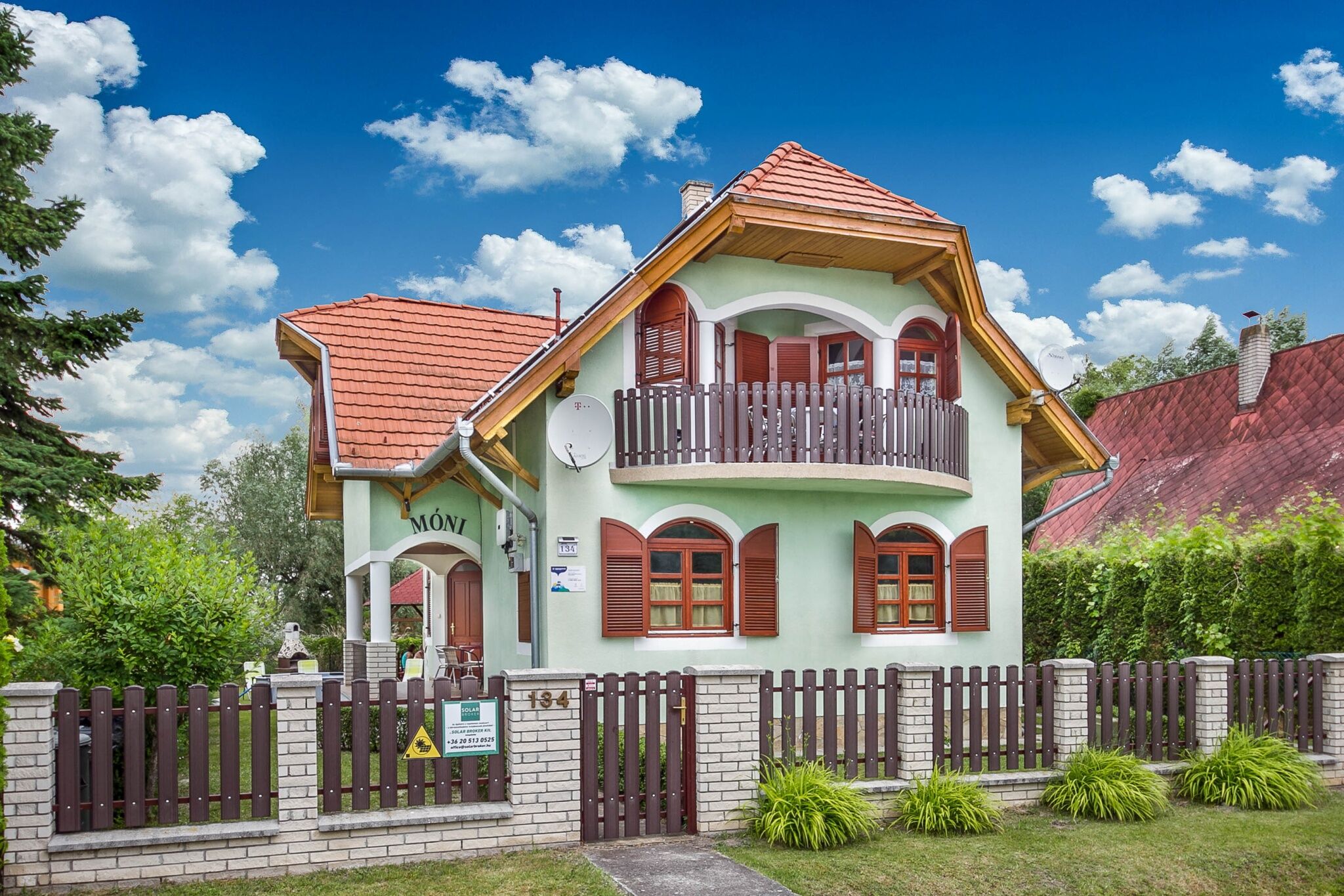 Lutor Nyaralo Balatonmariafurdo